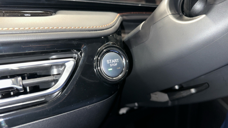 MG HS 1.5 T-GDI PHEV Trophy 5dr Auto Hatchback